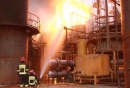 گزارش تصویری : آتش در تاسیسات نفتی شاهرود 
