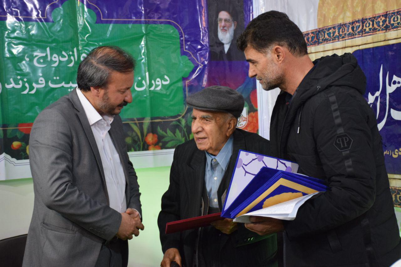 📝 مدیری که رسانه ها را جاگذاشته است...