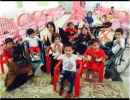 گردش بازیگر زن با 8 فرزندش در مشهد + تصویر